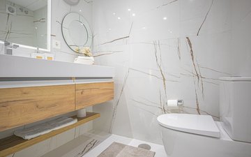 Property slide 31