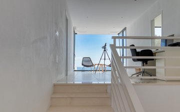 Property slide 18