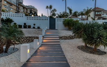 Property slide 31