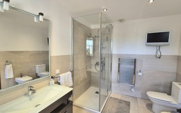 Property slide 29
