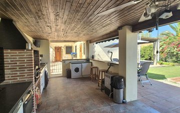 Property slide 46