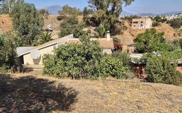 Property slide 73