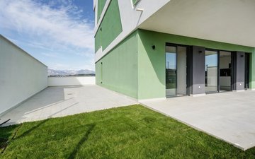Property slide 18