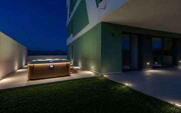 Property slide 19