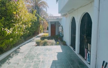 Property slide 9