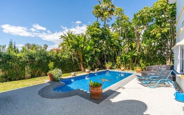 Property slide 10