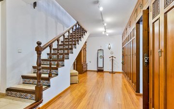 Property slide 17
