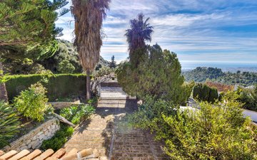 Property slide 37