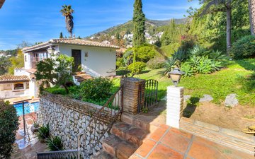 Property slide 38