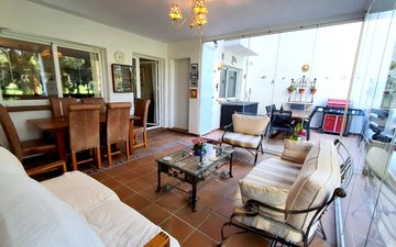 Property slide 31