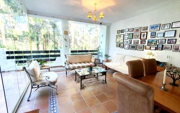 Property slide 40