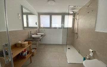Property slide 25