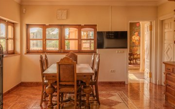 Property slide 21