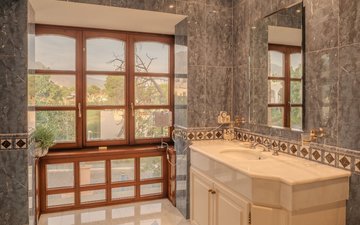 Property slide 55