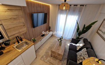 Property slide 10