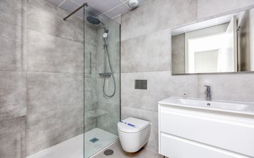 Property slide 17