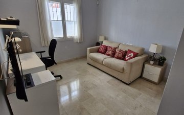 Property slide 21