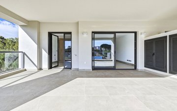 Property slide 17