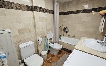 Property slide 21