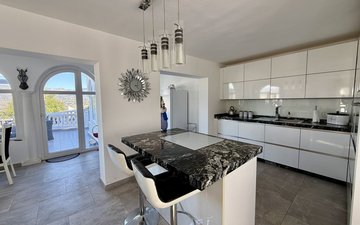 Property slide 15