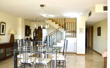 Property slide 10