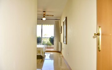 Property slide 31