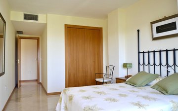 Property slide 32