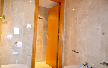 Property slide 61