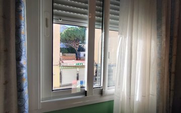 Property slide 40