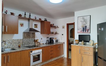 Property slide 48