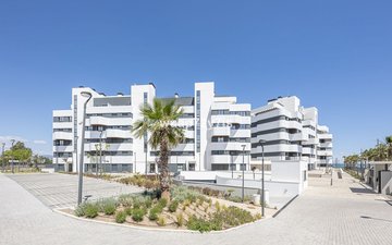 Property slide 51