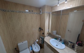 Property slide 32