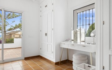 Property slide 29