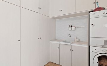 Property slide 17