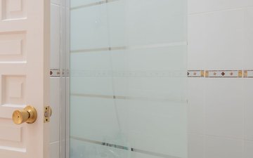 Property slide 21