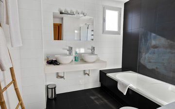 Property slide 24