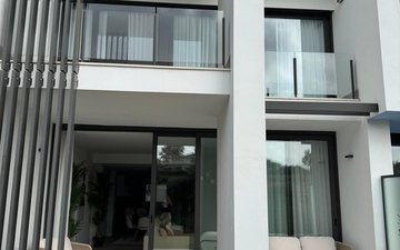 Property slide 16