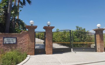 Property slide 29