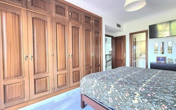 Property slide 20