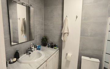 Property slide 18