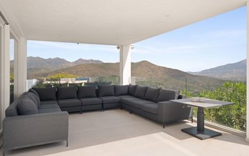 Property slide 25