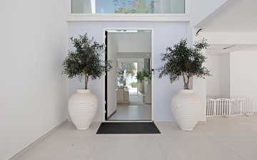 Property slide 31