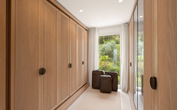 Property slide 40