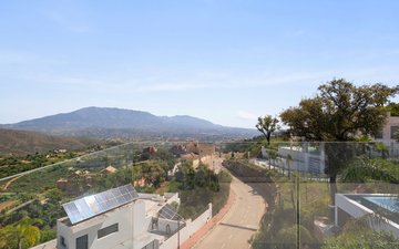 Property slide 50