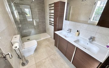 Property slide 20
