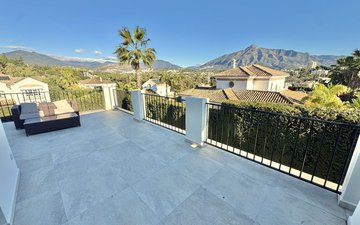Property slide 21