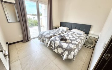 Property slide 25
