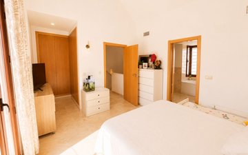 Property slide 14