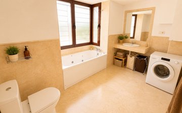 Property slide 18