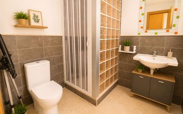 Property slide 21
